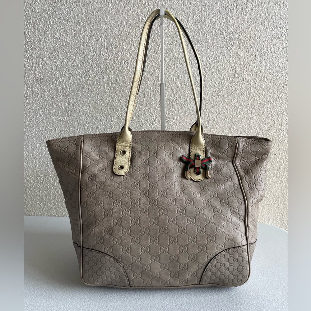 Gucci Leather shoulder bag